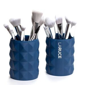NWT LARUCE Beauty Rennie Brush Set (14 brushes + Cup)